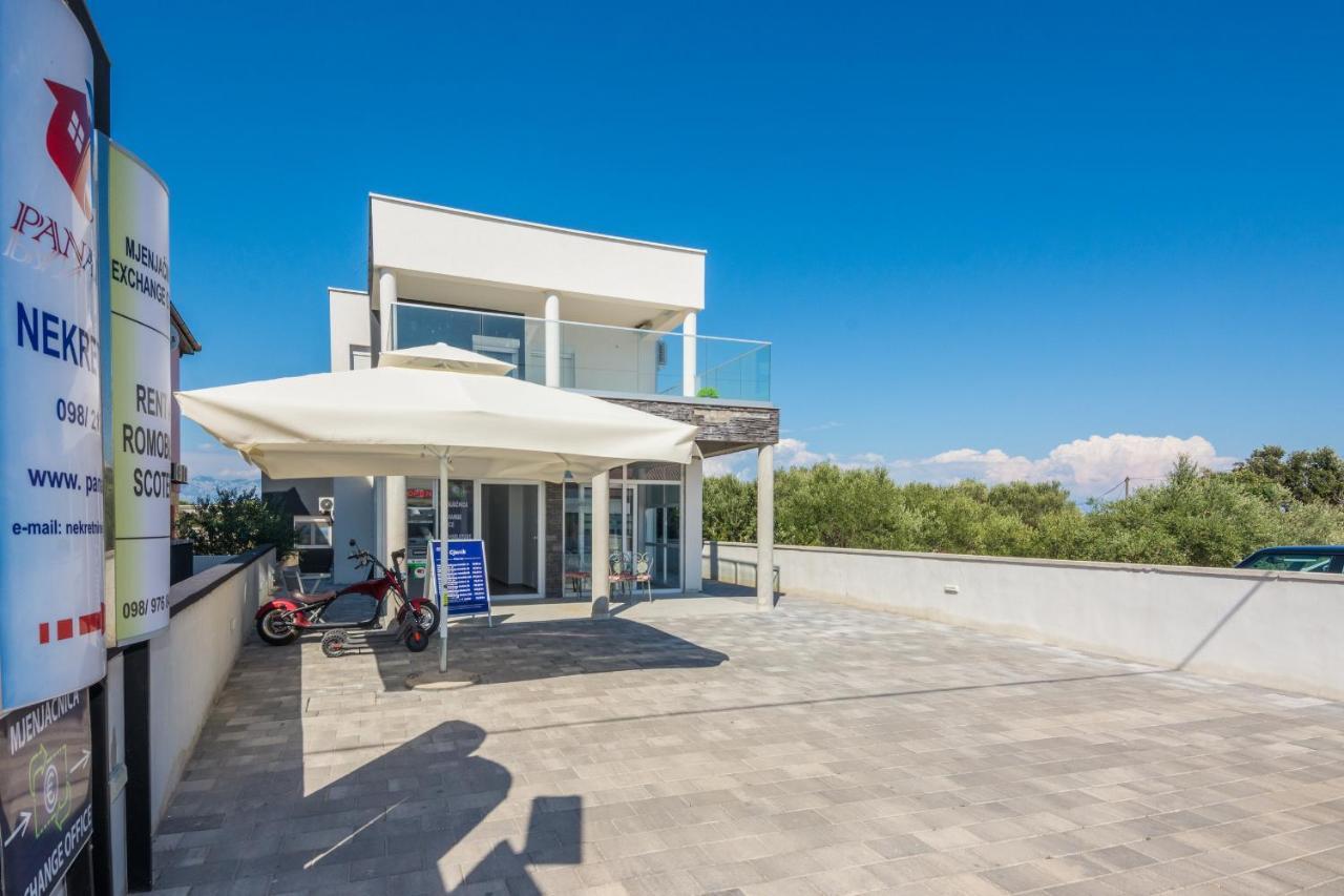 Apartments Krpan Vir Exterior foto